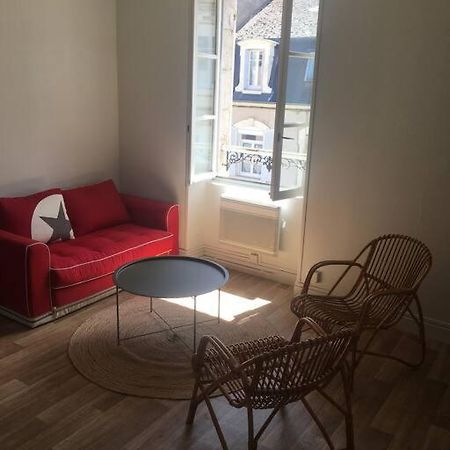 Appartement Avec Parking Proche Cathedrale Bourges Extérieur photo